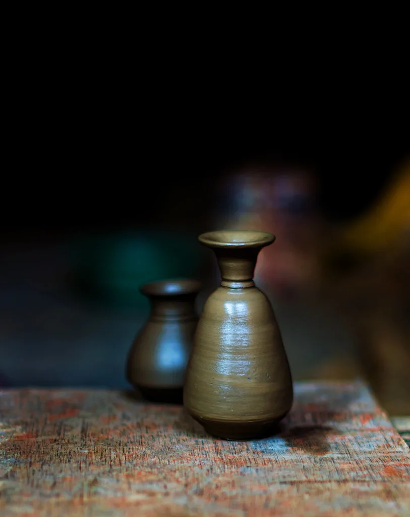 “I thought clay must feel happy in the good potter's hand.” ― Janet Fitch, White Oleander