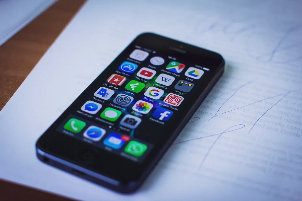 iPhone Home Screen